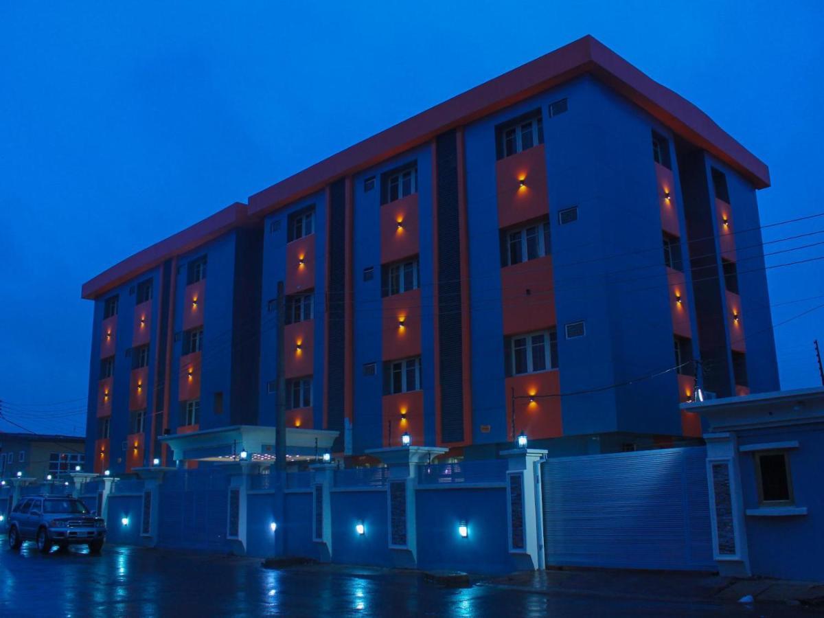 Six Diamond Hotel Ікеджа Екстер'єр фото