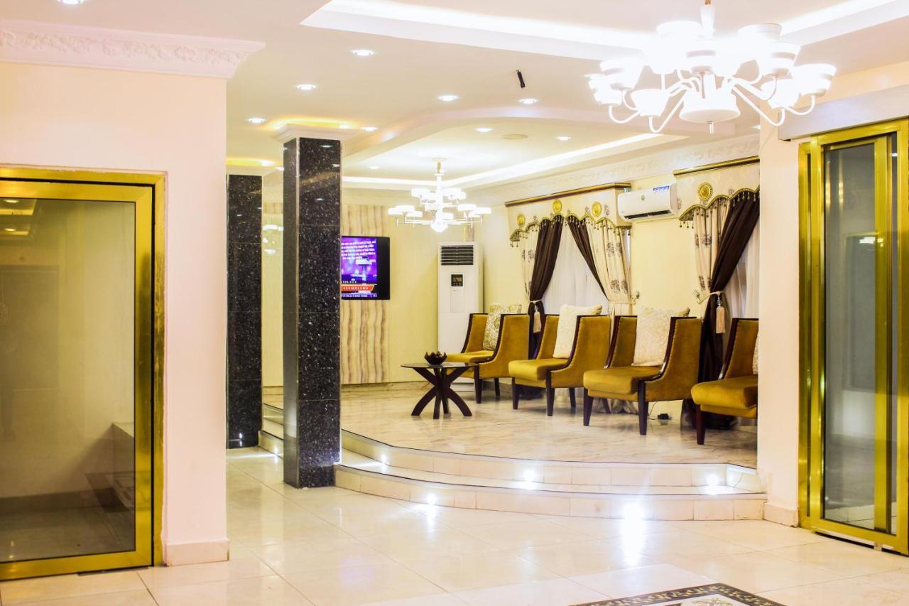 Six Diamond Hotel Ікеджа Екстер'єр фото